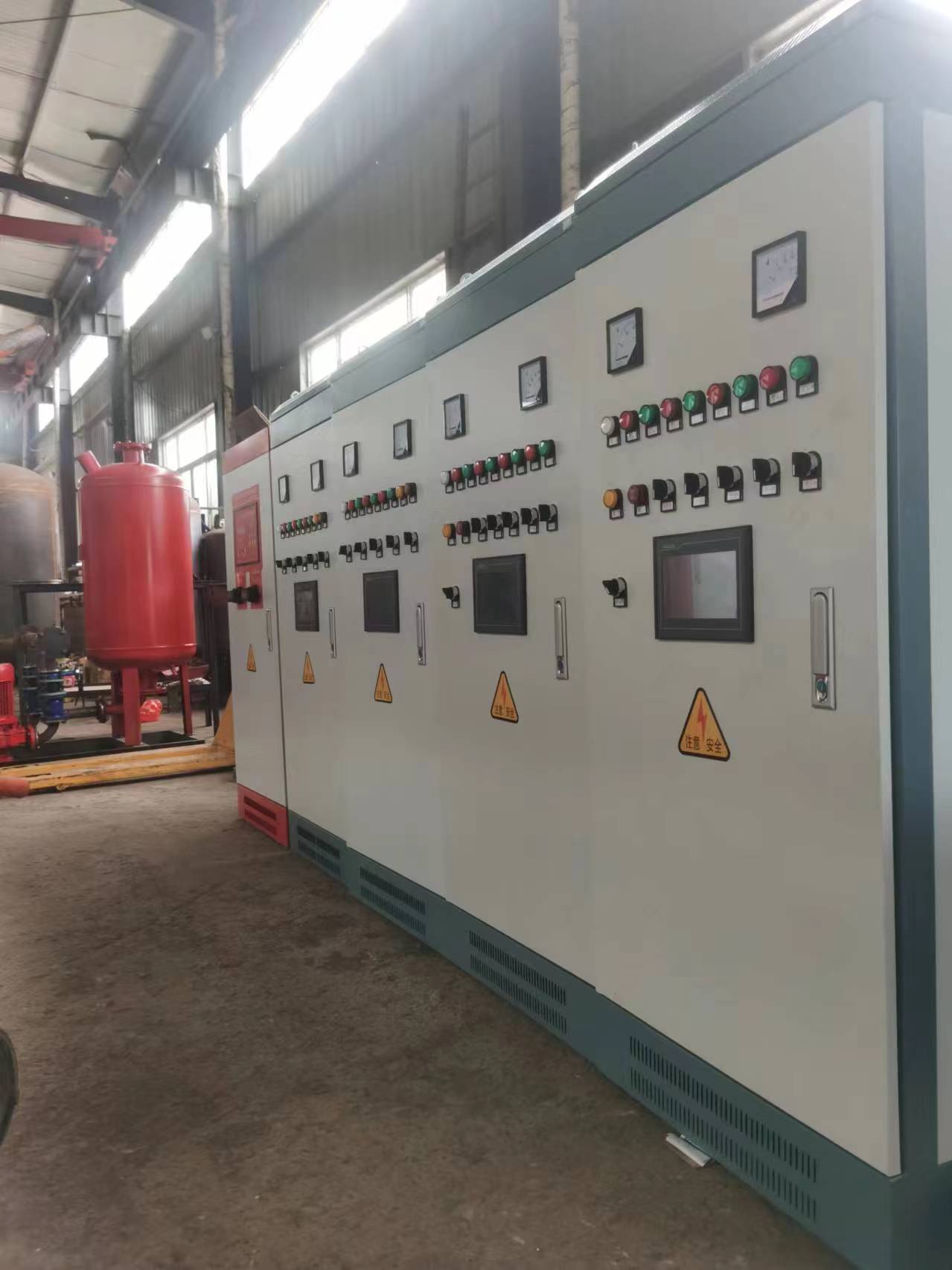 變頻控制柜廠(chǎng)家，國(guó)產(chǎn)變頻控制柜，ABB變頻控制柜